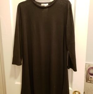 Black 3/4 sleeve tunic/dress